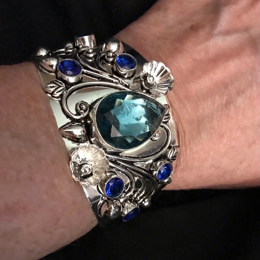 London Blue Topaz Blue Topaz 925 Sterling Silver Cuff Bracelet